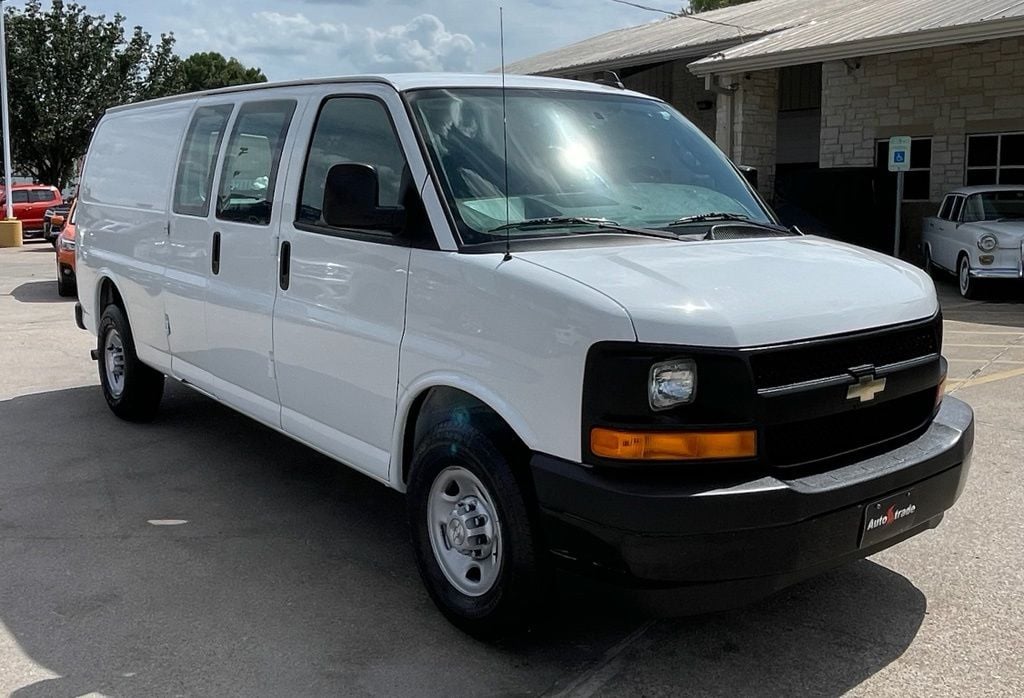 chevrolet express cargo 2017 1GCWGBFF0H1338968 image chevrolet express cargo 2017 1GCWGBFF0H1338968 image
